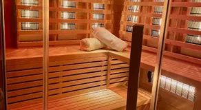 Modernes Loft mit Whirlpool, Sauna & Billardtisch - Image 3