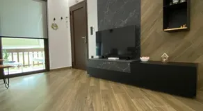 Luxury Apartment - Image 5