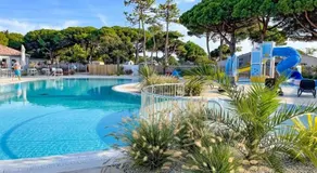 ZEcamping 4 étoiles sous les pins - Plage à 600 m - Piscine couverte - Image 3