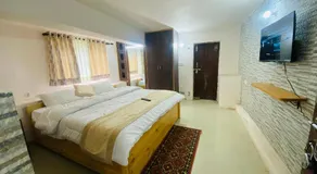 Him Monal Homestay - Image 2