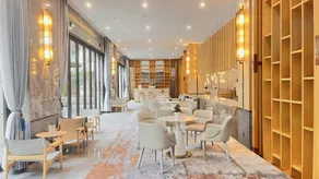 Baoting ShuangDa Luxury Hot Spring Hotel - Image 2