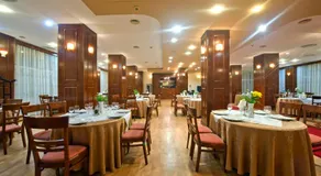 Hotel Bavaria - Image 2
