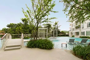 Summer Condo By Favstay - Image 5