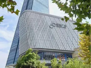 Lavande Hotel Wuhan Huanghelou Branch - Image 2