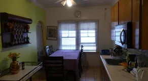 Hotel del Flores - Image 5