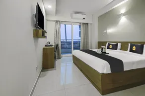 Hotel O Golden Stay - Image 2