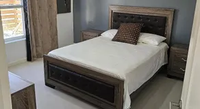 Apartment Sleeps 6 with Pool Access - Image 4
