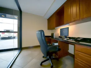 Sheridan Hotel - Image 5