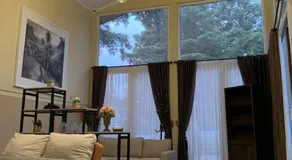 Embay House & Private Pool - Image 2