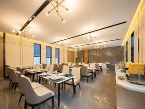 Love City BOYA Hotel - Image 2