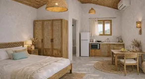Del Mare seafront villas and suites - Image 5