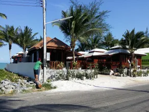 S.N. Plytorn Beach Hotel - Image 4