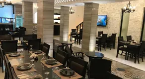 Al Khariss Hotel - Image 3