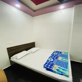 Hotel Arsh Palace - Image 3