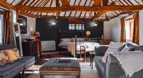 Barn Suite - Image 3