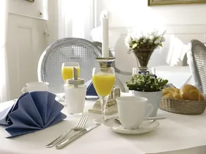 Hotel Frankfurter Hof - Image 2