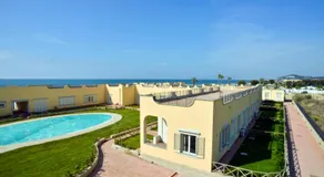 Pia Beach House - Image 4