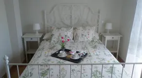 El Chalet Rosso - Image 2