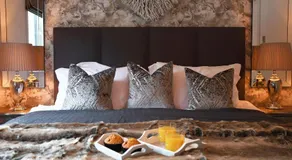 Gleneagles Luxury Apartments - Image 2