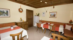 Double room, shower, toilet, balcony - Image 5