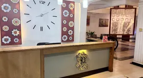 Paradise Inn - Image 5