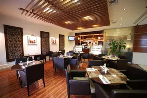 Park Lane Hotel - Image 4