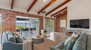 Sundowner Deck House - Pet Friendly - Image 3