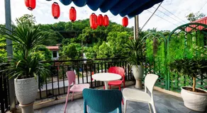 Strawberry Ha Giang Loop Tour, Motorbike Rental & Rooms - Image 5
