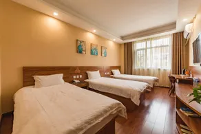 365+ Cloud Alliance Hotel (Tangshan South Street Branch) - Image 2