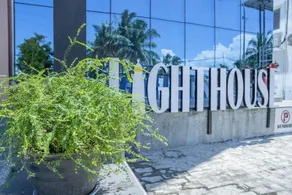 Lighthouse Hotel Semporna - Image 4