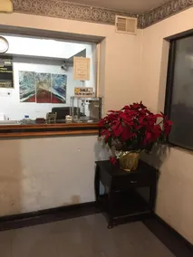 Budget Inn - Image 2