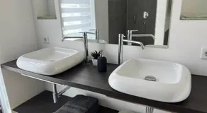 Guesthouse - Image 2