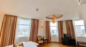 Hoa Binh 1 Hotel - Image 2