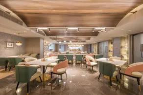 Atour Hotel Nanjing Olympic CBD Near Confucius Temple & NIEC - Image 1