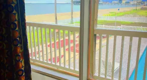 Sea Shell Inn on the Beach - Image 5