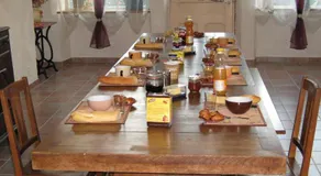 Chez Monique - Image 4