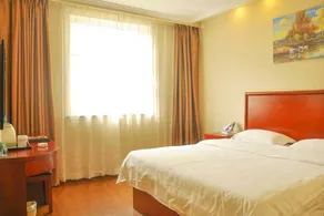 GreenTree Inn YunCheng South of Railway Station North FengHuang Road Shell Hotel - Image 4