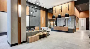 Global Luxury Suites at Town Center - Image 4