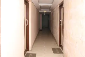 OYO Flagship 4587 Daffodil Guest House - Image 5