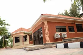 Georgina Gardens Hotel - Image 5