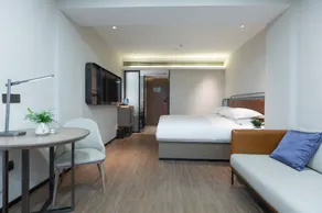 Echarm Hotel Yueyang Jinwei City Square - Image 3