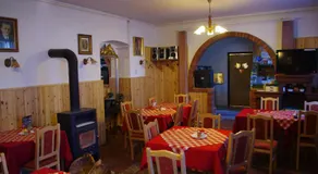 Vadszőlő Szálló és Étterem Bakonybél - Image 5