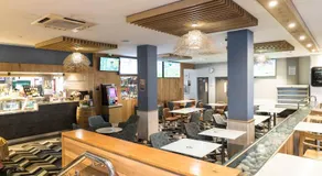Swansea Hotel - Image 3