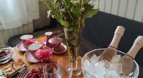 Narvan Maatilamajoitus Helenan Kanat ja Kammarit - Image 4