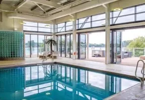 Acres Corner Retreat Inc Hot tub at Tattershall Lakes Country Park - Image 3