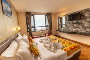 Muscatel Fairmount 100 Mts from Mall Road - Image 2