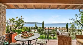 Grotten Loft with lake view & pool - Happy Rentals - Image 2