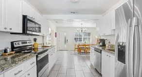 Tropical Pool Oasis Minutes From Tampa Bay Beaches - Image 2