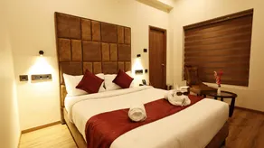 Hotel Elpaso - Image 2