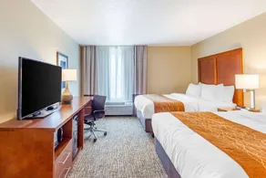 Baymont Inn & Suites DeKalb - Image 2
